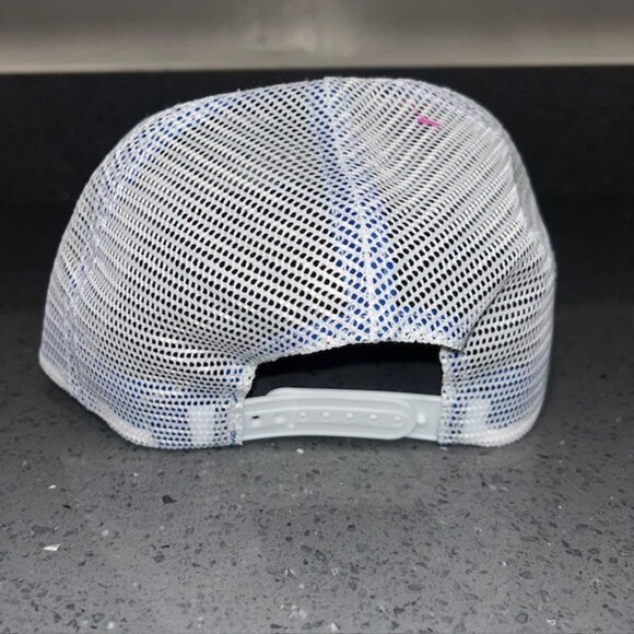 BUD LIGHT Logo Trucker Hat Officially Licensed Mesh Beer Adjustable NWOT Cap - Picture 3 of 5